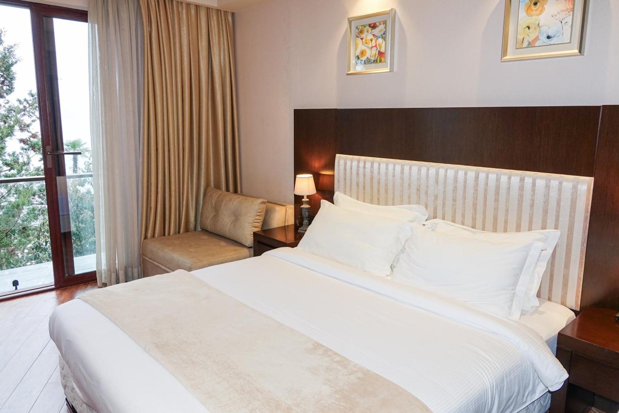 Luxury Dreamland Oasis Apartments Chakvi Exterior photo